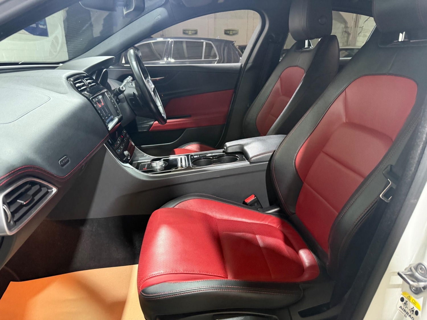 Used Jaguar XE 2016 for sale - 77574196: Photo 53