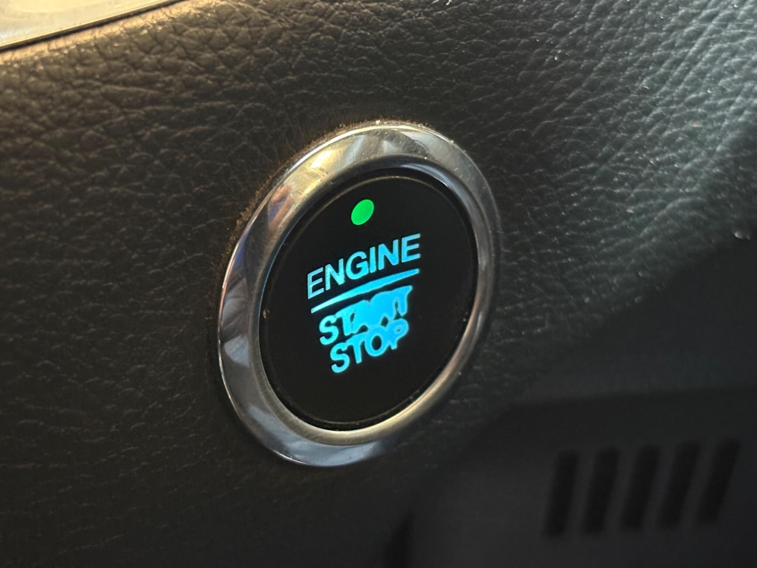 Used Ford Galaxy 2019 for sale - 75904645: Photo 41