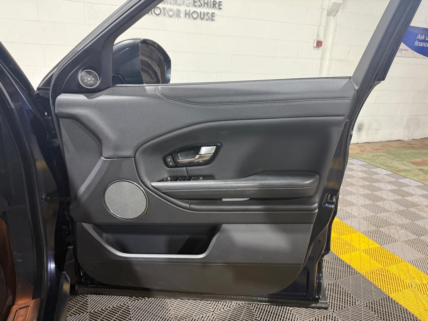 Used Land Rover Range Rover Evoque for sale - 77753158: Photo 38