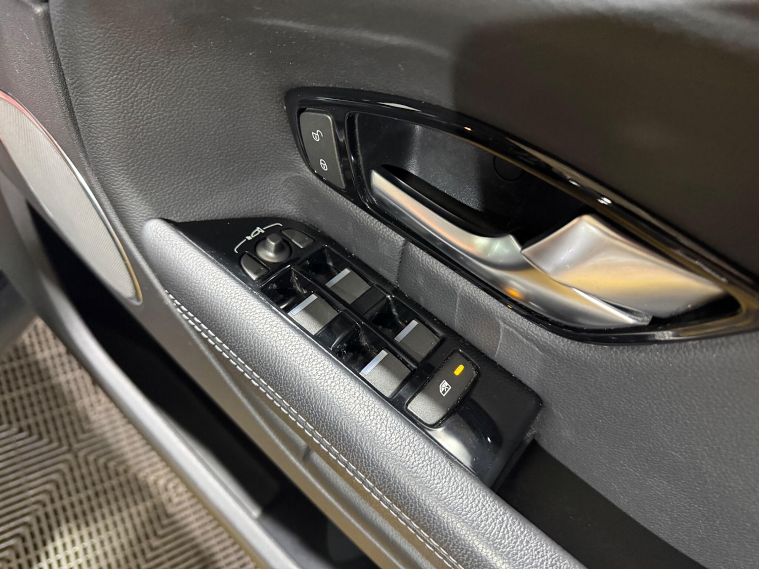 Used Land Rover Range Rover Evoque for sale - 77753158: Photo 39