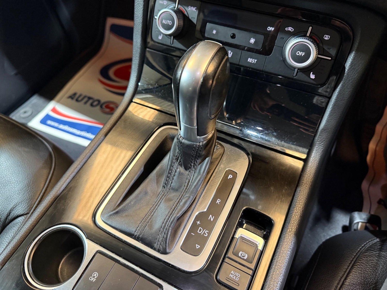 Used Volkswagen Touareg 2016 for sale - 78170688: Photo 17