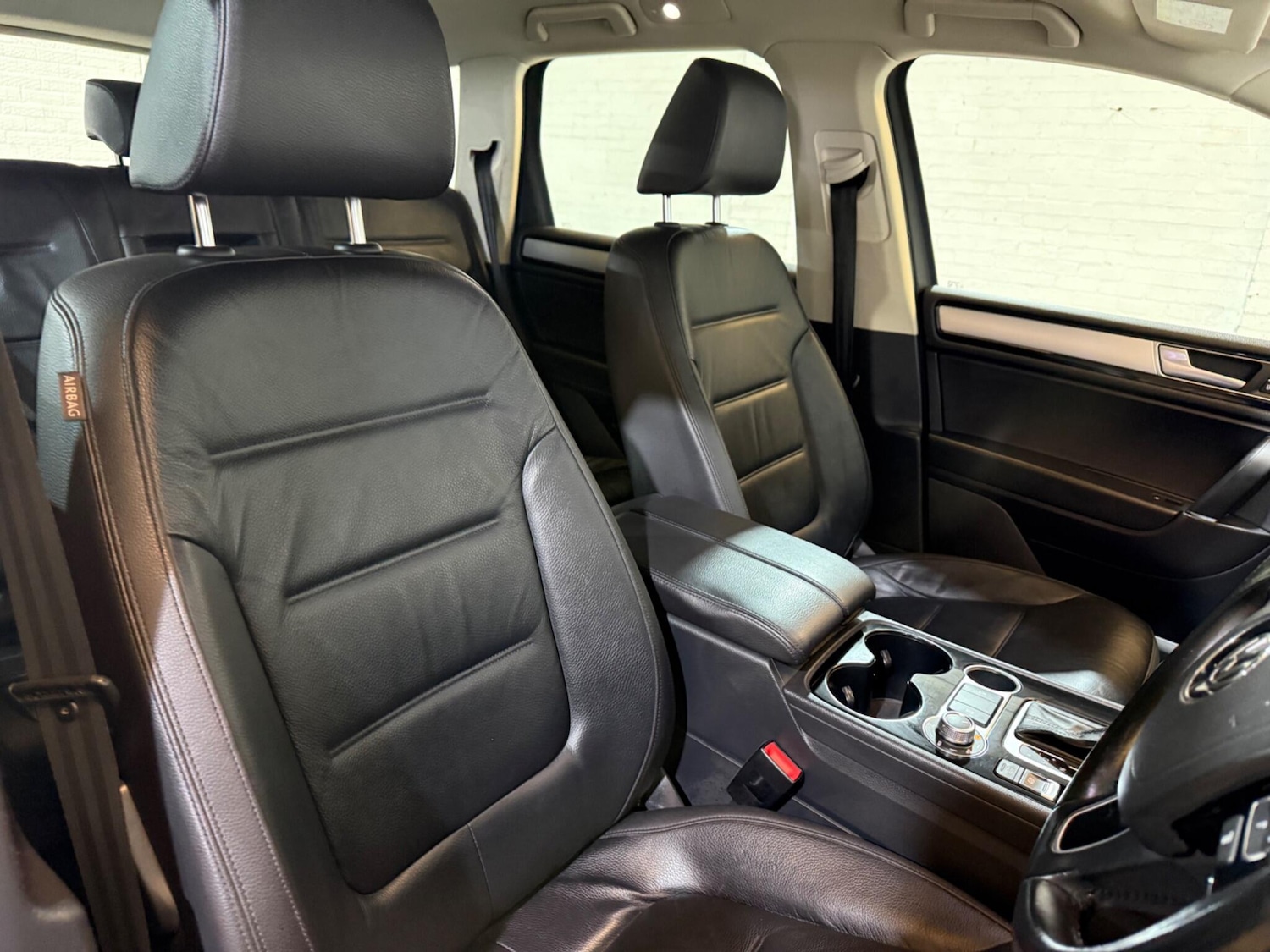 Used Volkswagen Touareg 2016 for sale - 78170688: Photo 30