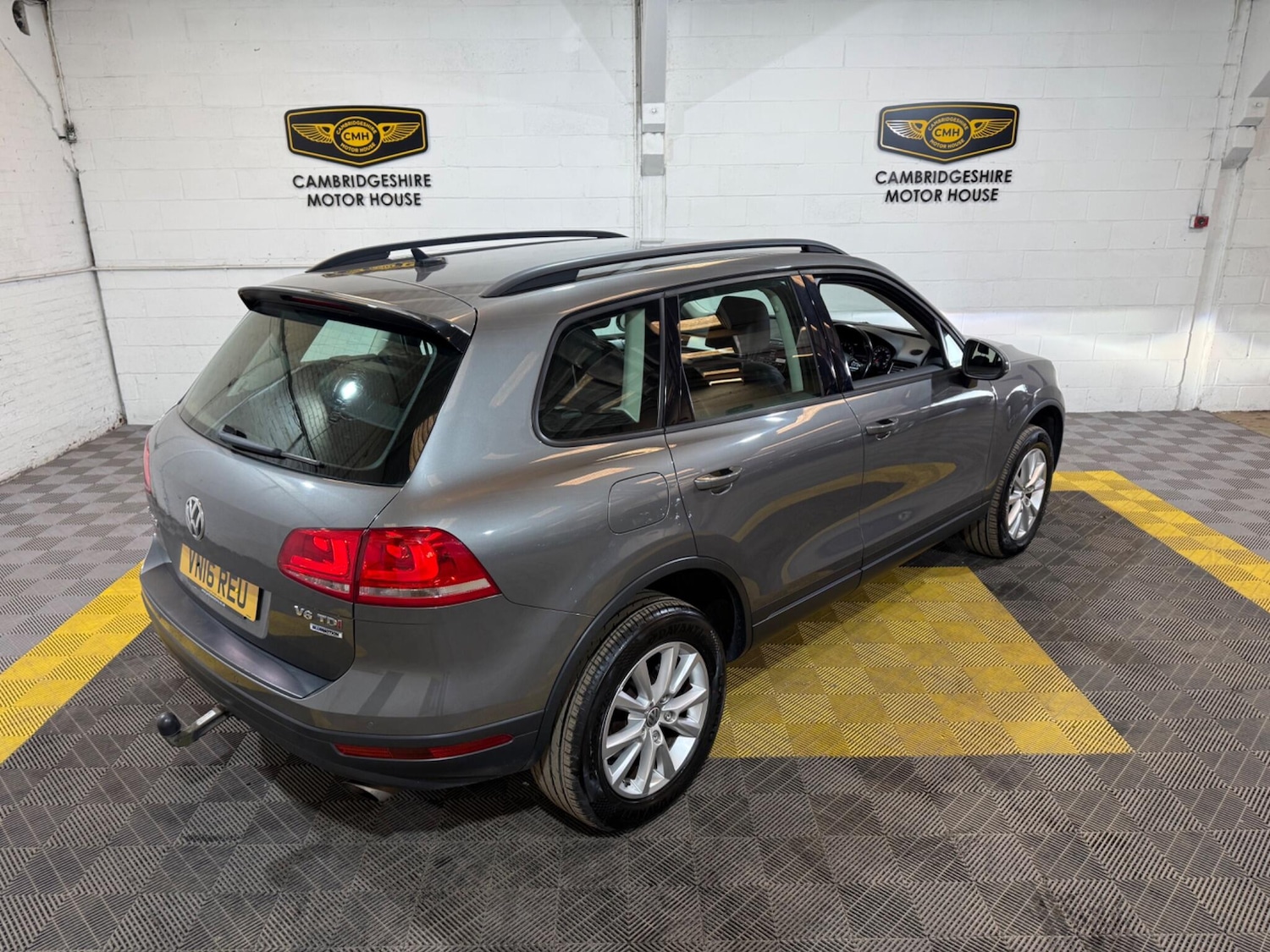 Used Volkswagen Touareg 2016 for sale - 78170688: Photo 37