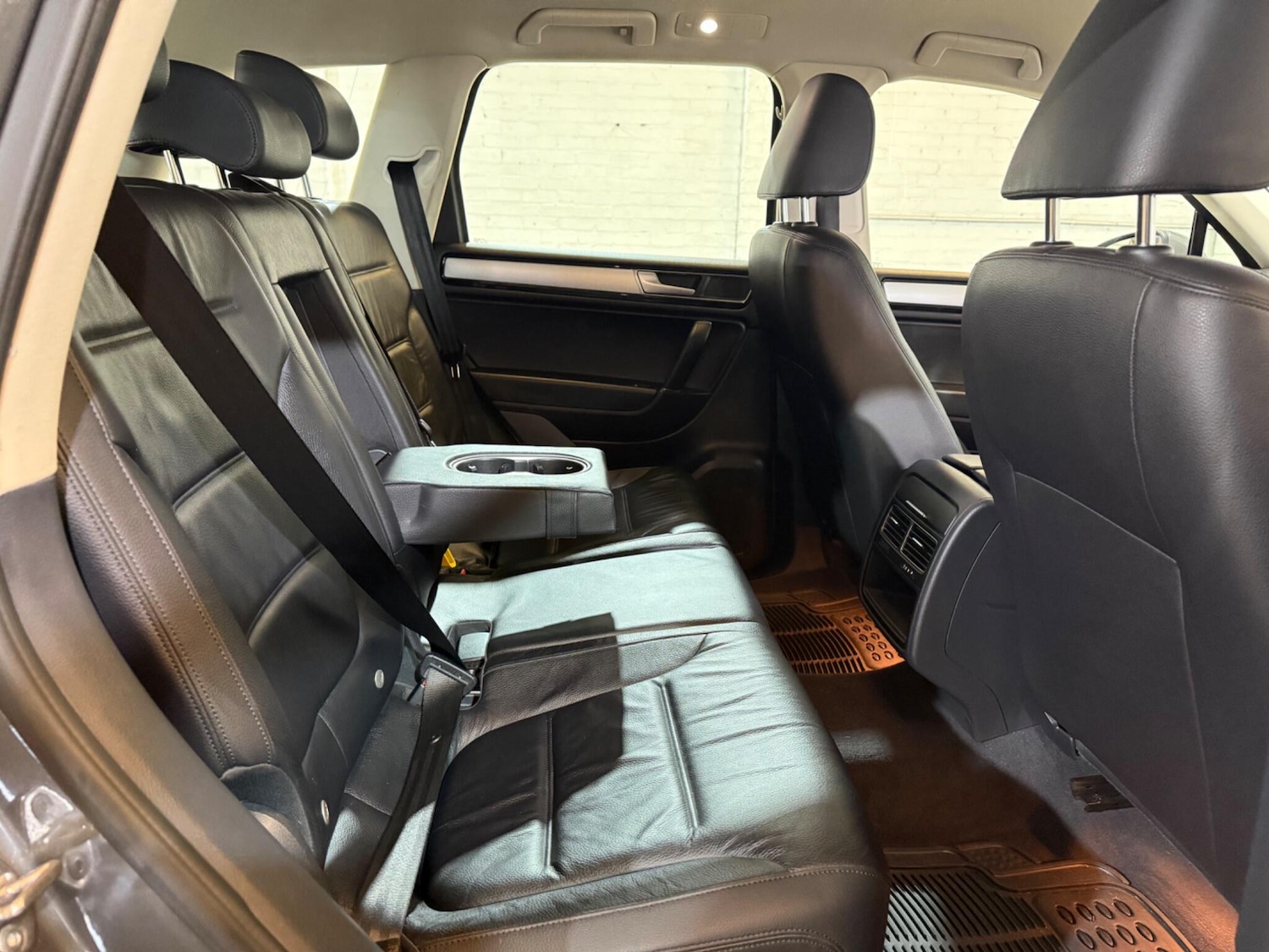 Used Volkswagen Touareg 2016 for sale - 78170688: Photo 38