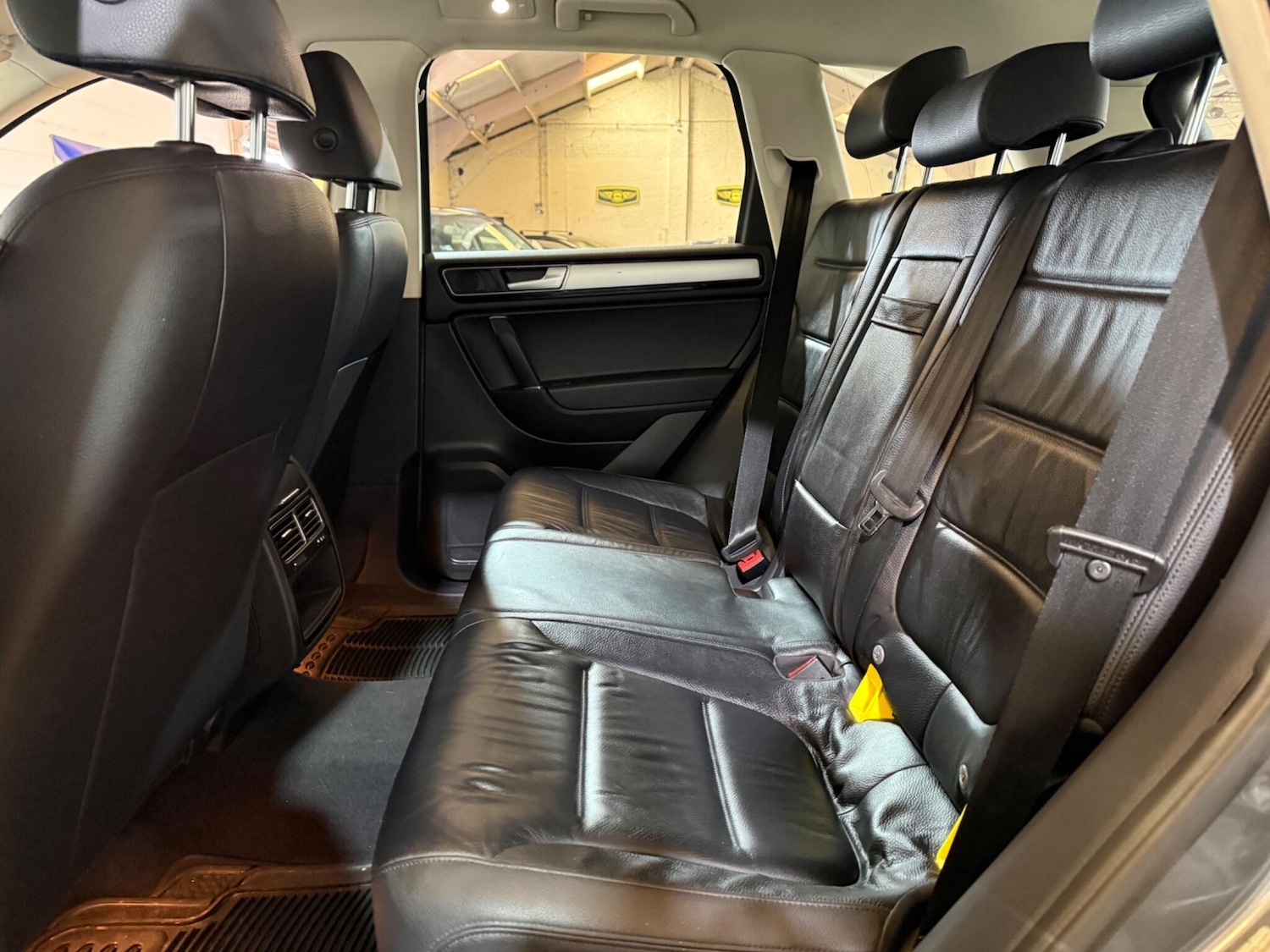 Used Volkswagen Touareg 2016 for sale - 78170688: Photo 44