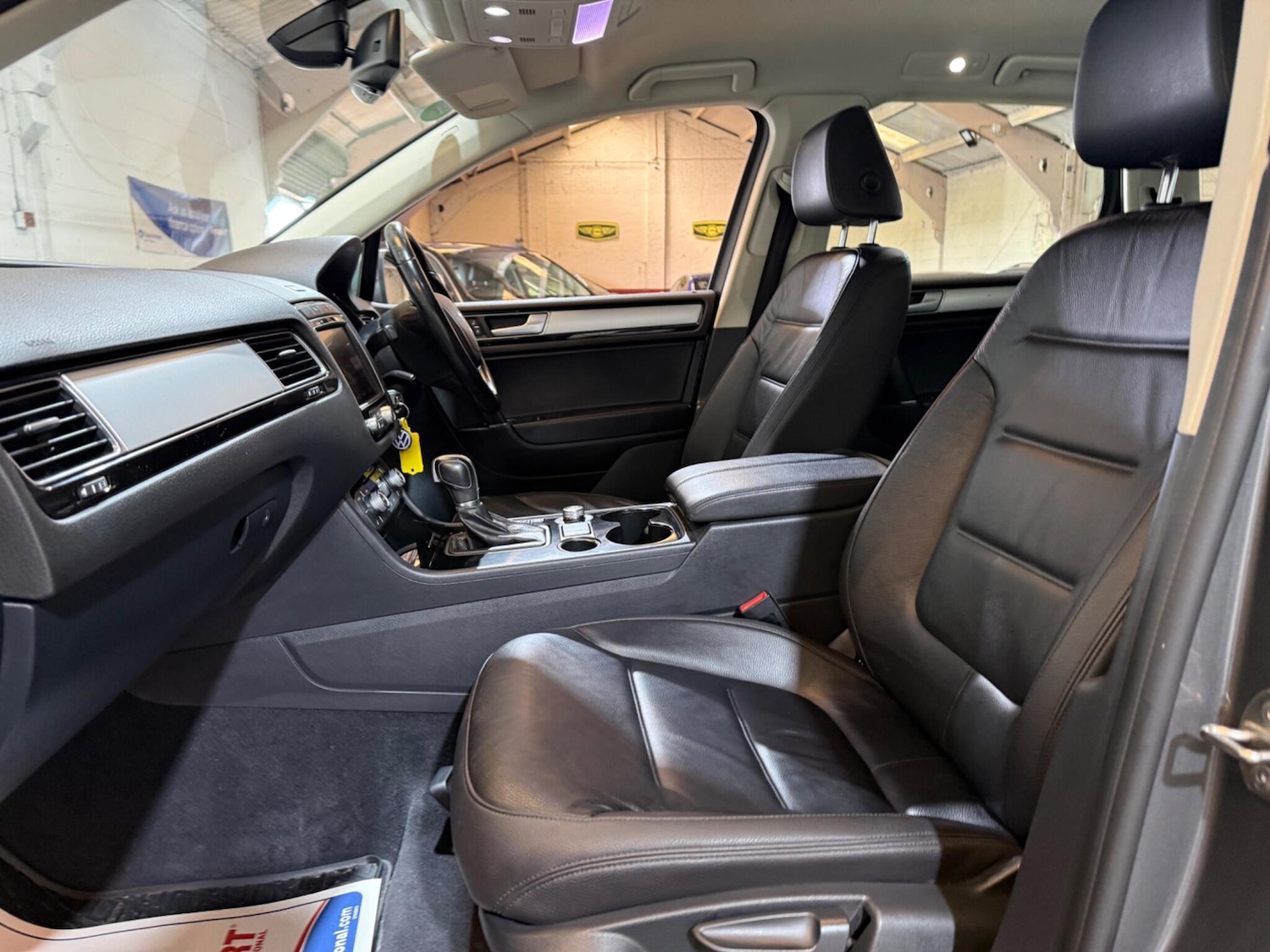 Used Volkswagen Touareg 2016 for sale - 78170688: Photo 51