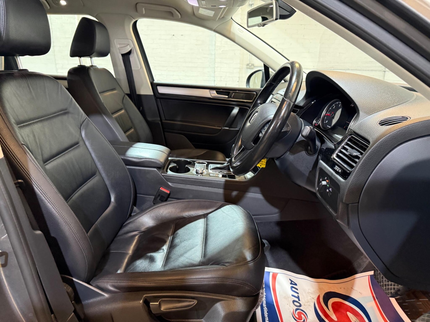 Used Volkswagen Touareg 2016 for sale - 78170688: Photo 9