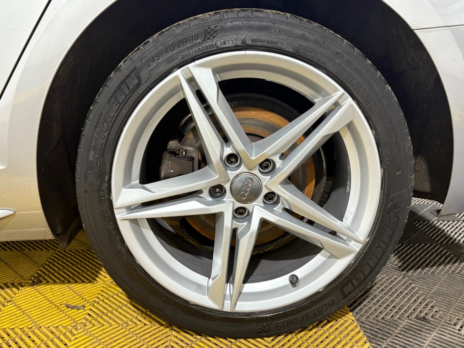 Used Audi A4 2017 for sale - 76899245: Photo 18