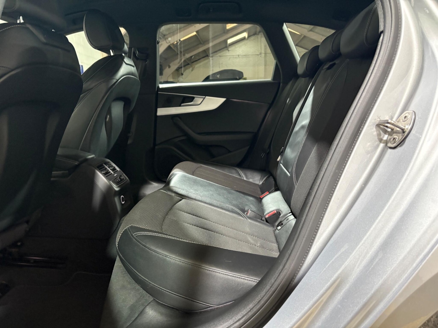 Used Audi A4 2017 for sale - 76899245: Photo 21