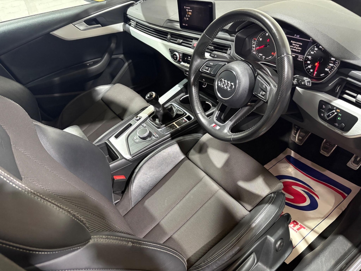 Used Audi A4 2017 for sale - 76899245: Photo 3