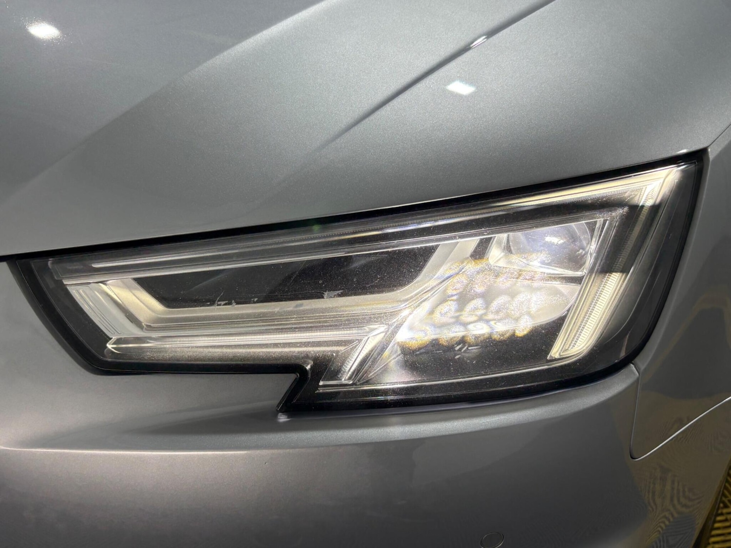 Used Audi A4 2017 for sale - 76899245: Photo 38