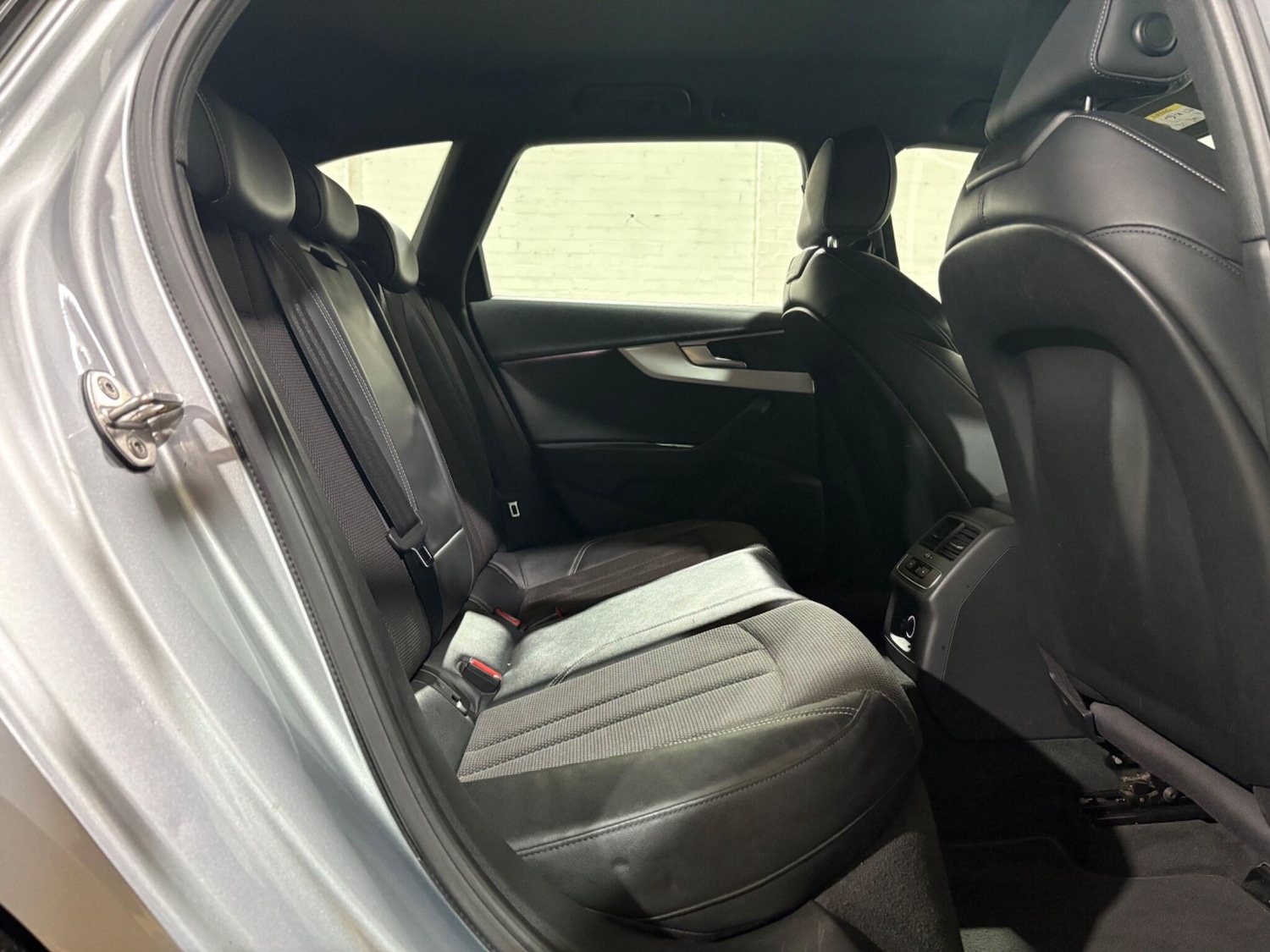 Used Audi A4 2017 for sale - 76899245: Photo 45