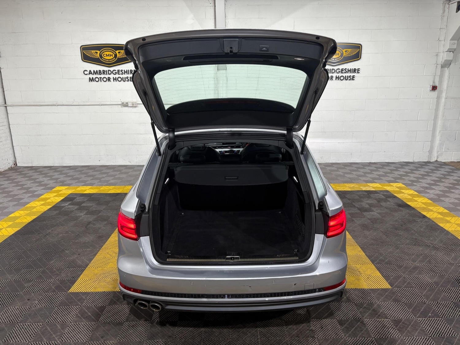 Used Audi A4 2017 for sale - 76899245: Photo 51