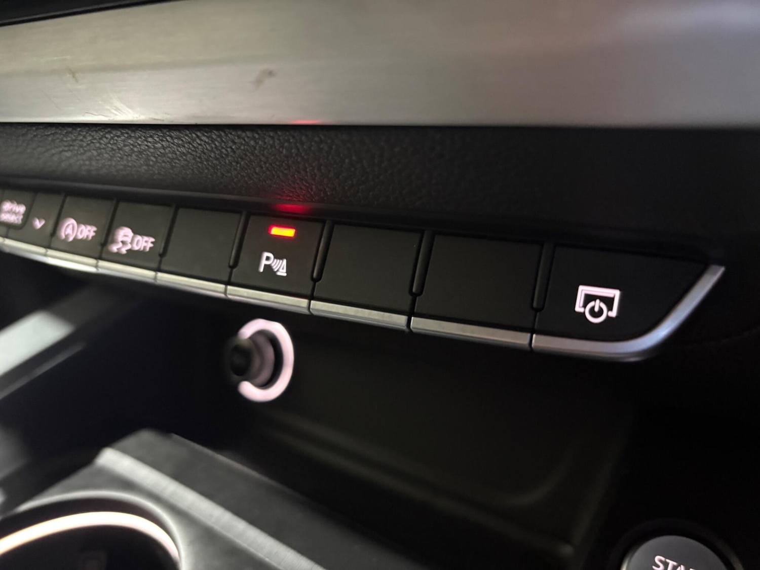 Used Audi A4 2017 for sale - 76899245: Photo 66