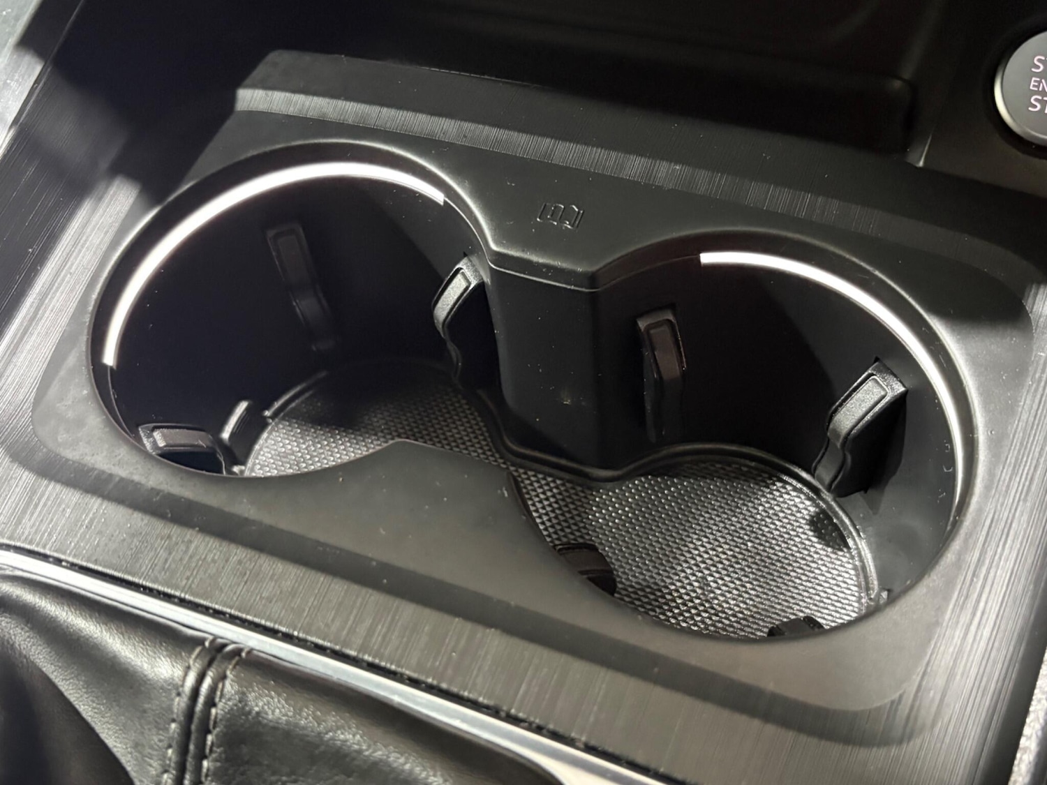 Used Audi A4 2017 for sale - 76899245: Photo 70