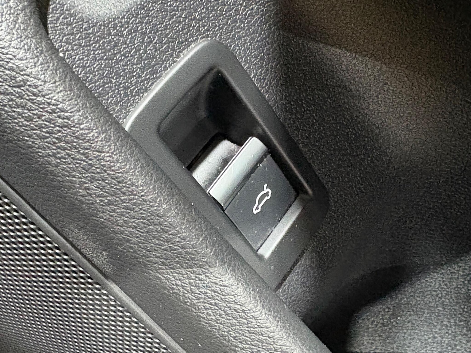 Used Audi A4 2017 for sale - 76899245: Photo 85