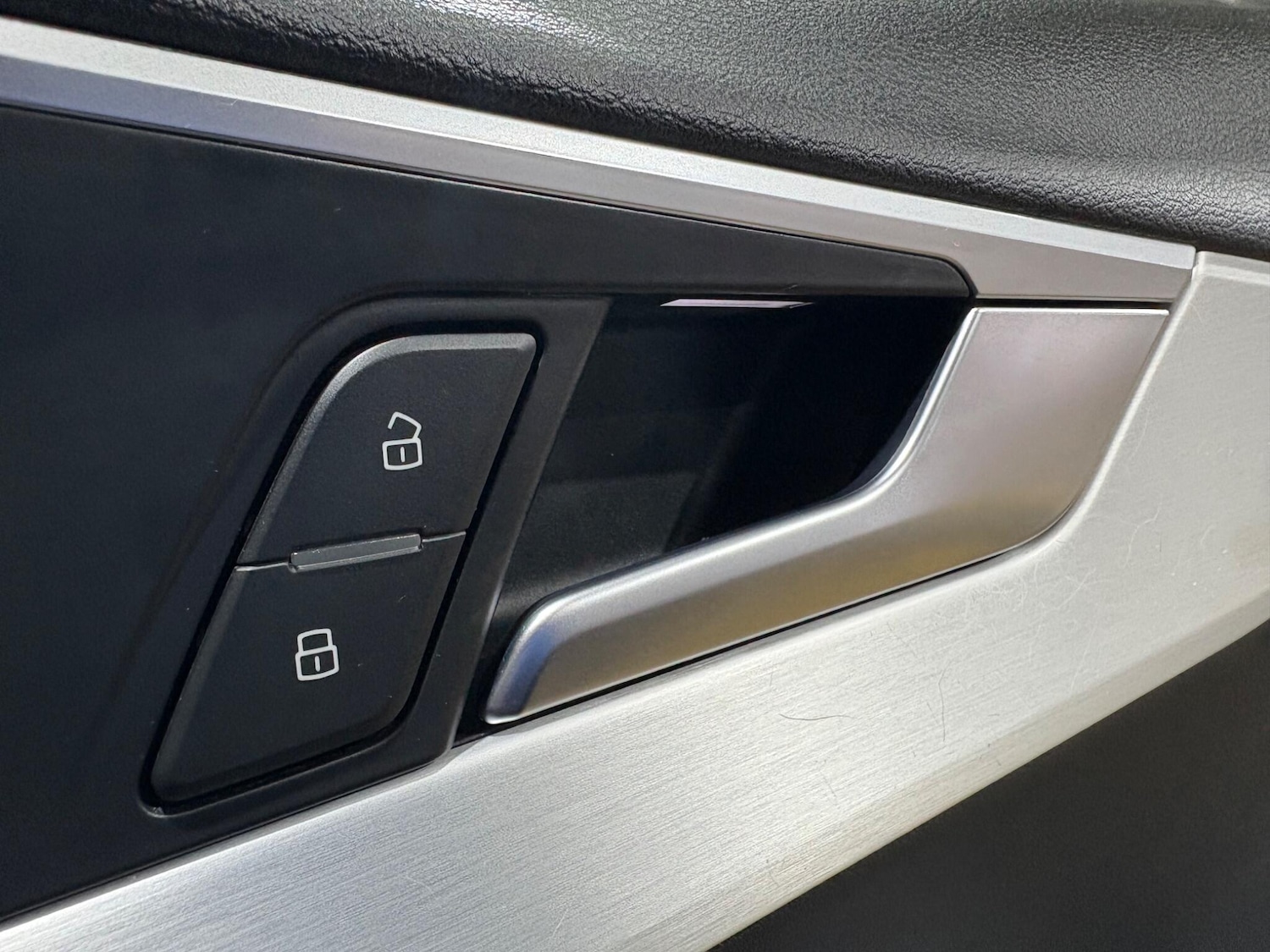 Used Audi A4 2017 for sale - 76899245: Photo 88