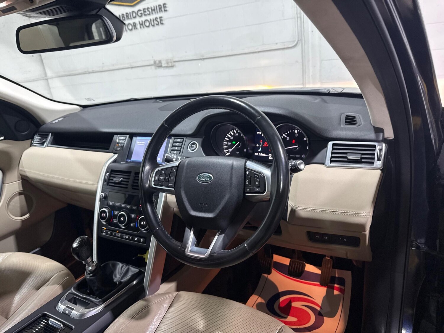 Used Land Rover Discovery Sport 2016 for sale - 76657322: Photo 33