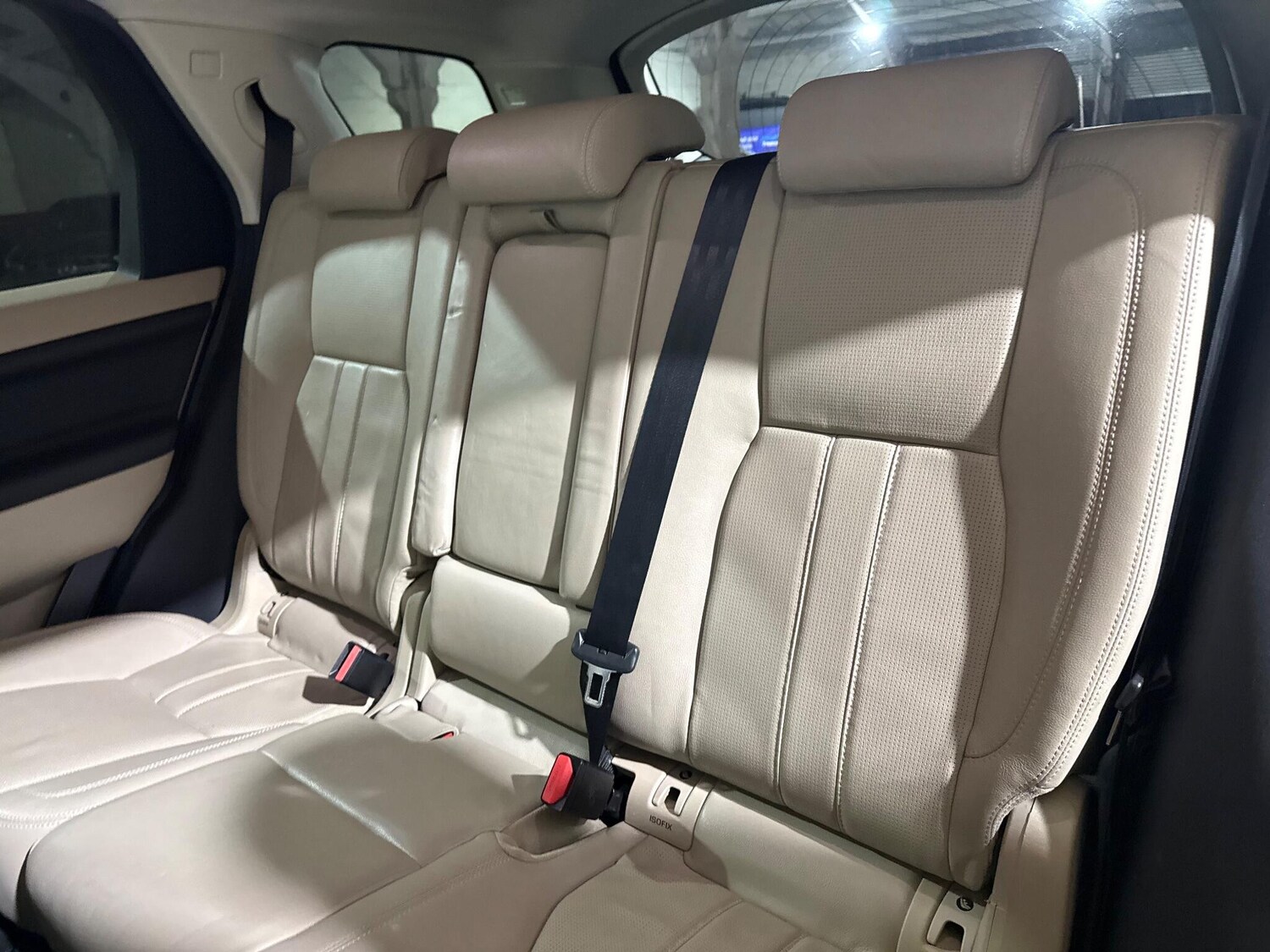 Used Land Rover Discovery Sport 2016 for sale - 76657322: Photo 48