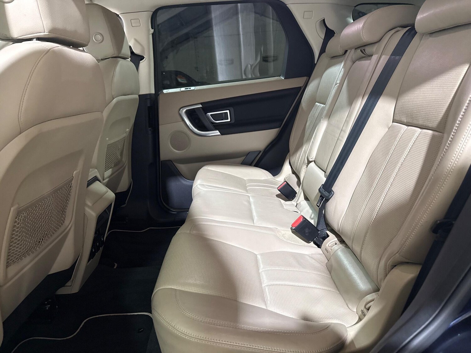 Used Land Rover Discovery Sport 2016 for sale - 76657322: Photo 49