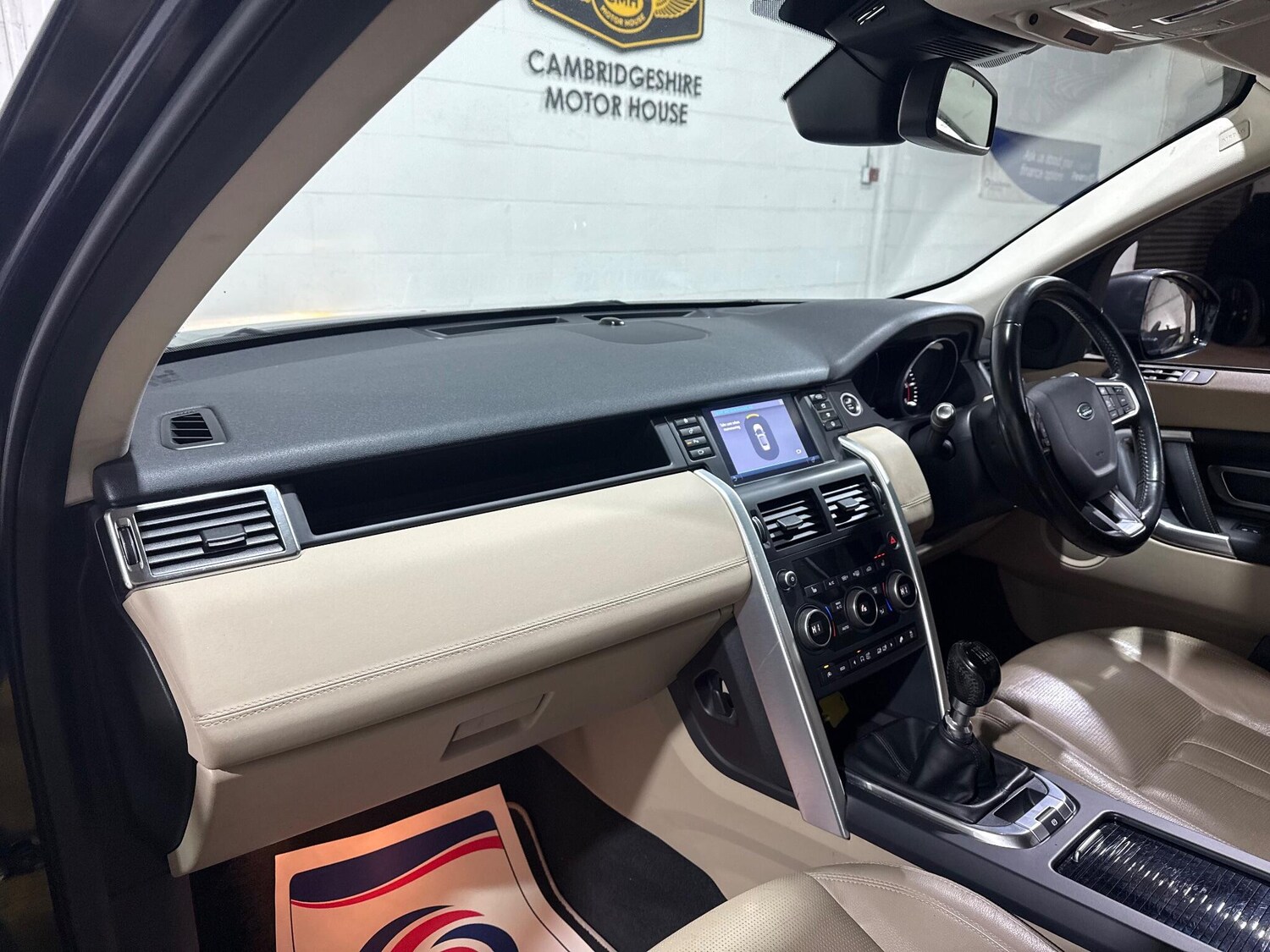 Used Land Rover Discovery Sport 2016 for sale - 76657322: Photo 53