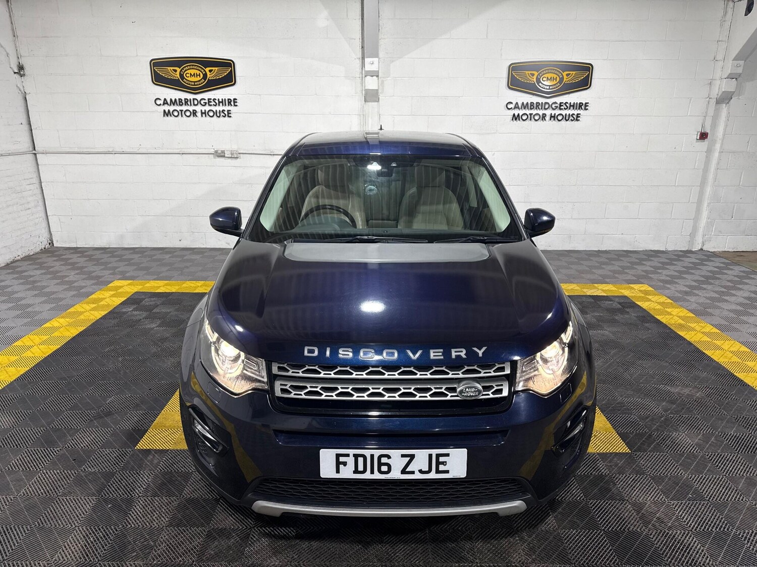 Used Land Rover Discovery Sport 2016 for sale - 76657322: Photo 54