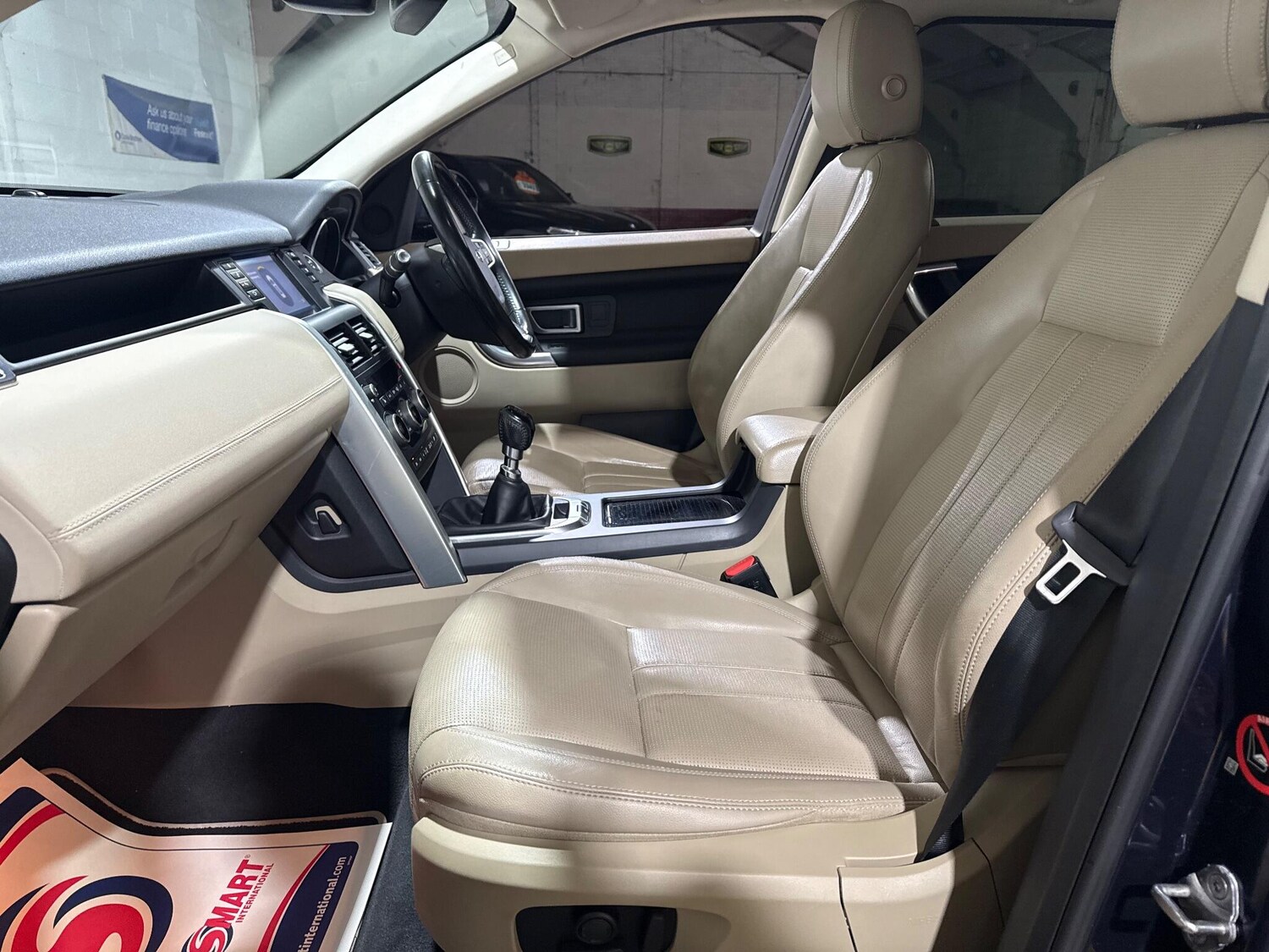 Used Land Rover Discovery Sport 2016 for sale - 76657322: Photo 57