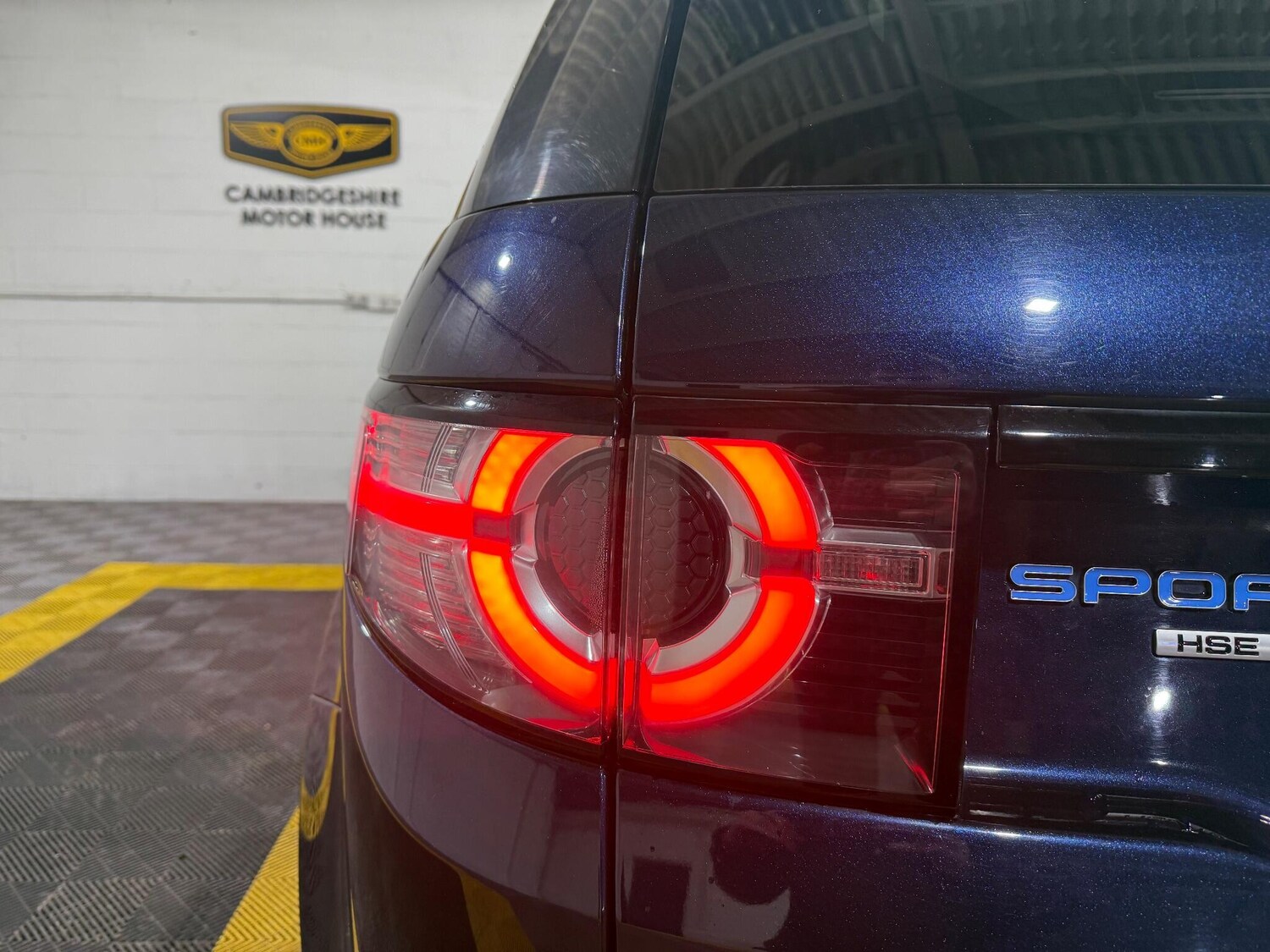 Used Land Rover Discovery Sport 2016 for sale - 76657322: Photo 76