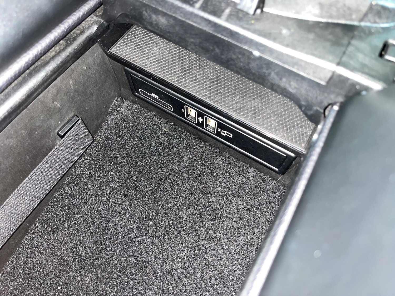 Used Mercedes-Benz C Class 2018 for sale - 77637907: Photo 43