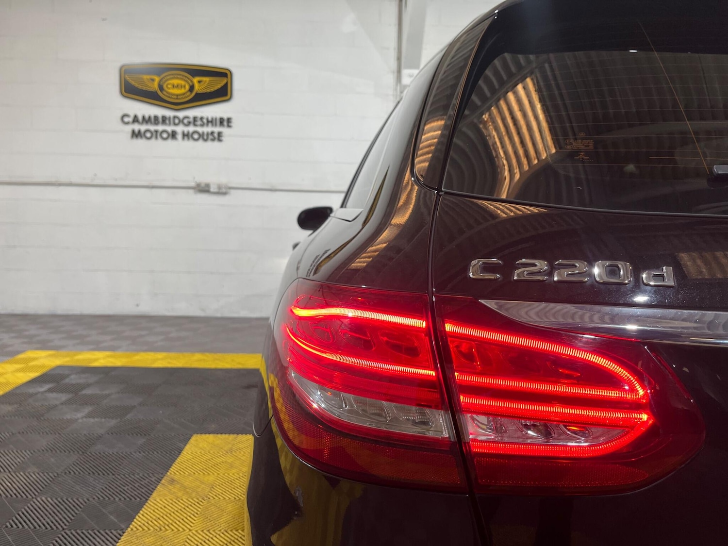 Used Mercedes-Benz C Class 2018 for sale - 77637907: Photo 56