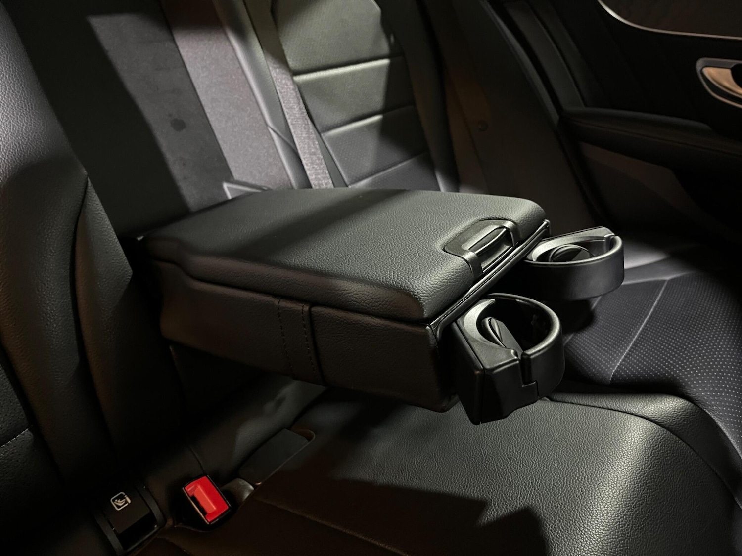 Used Mercedes-Benz C Class 2018 for sale - 77637907: Photo 66