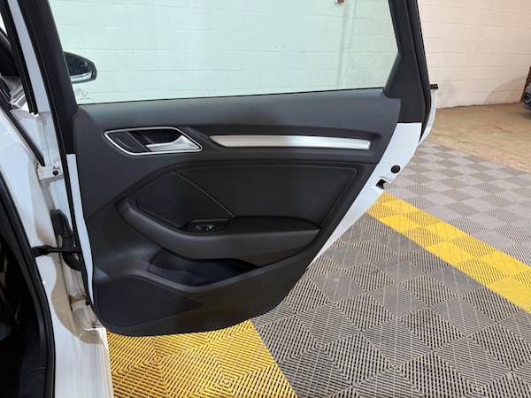 Used Audi S3 2019 for sale - 75167065: Photo 45