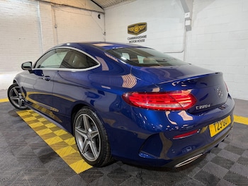Used Mercedes-Benz C-Class 2016 for sale - 76138379: Photo 2