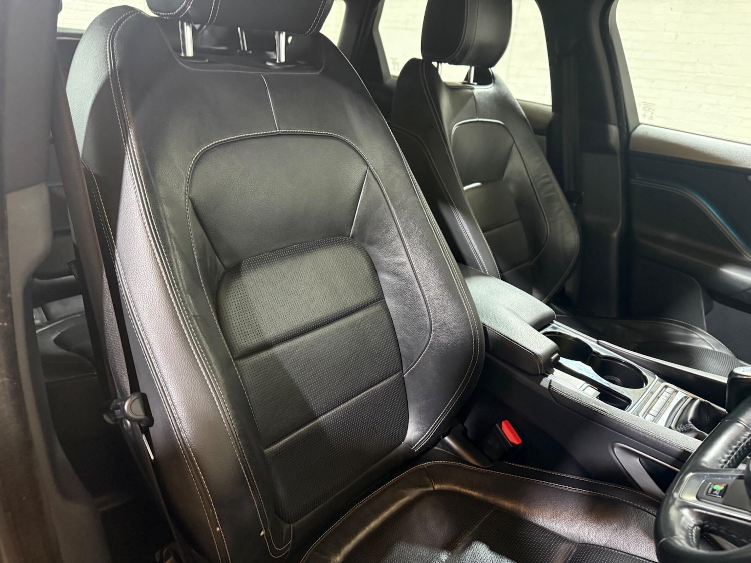 Used Jaguar F-Pace 2016 for sale - 77091512: Photo 32