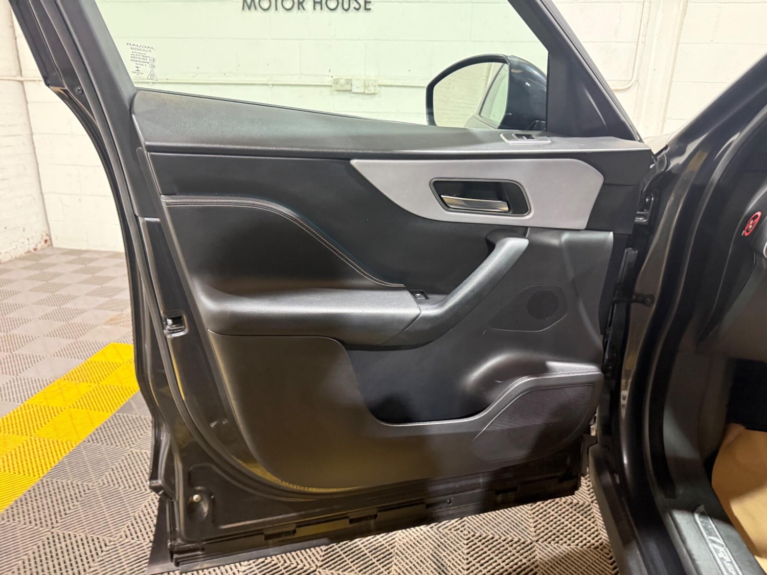 Used Jaguar F-Pace 2016 for sale - 77091512: Photo 53