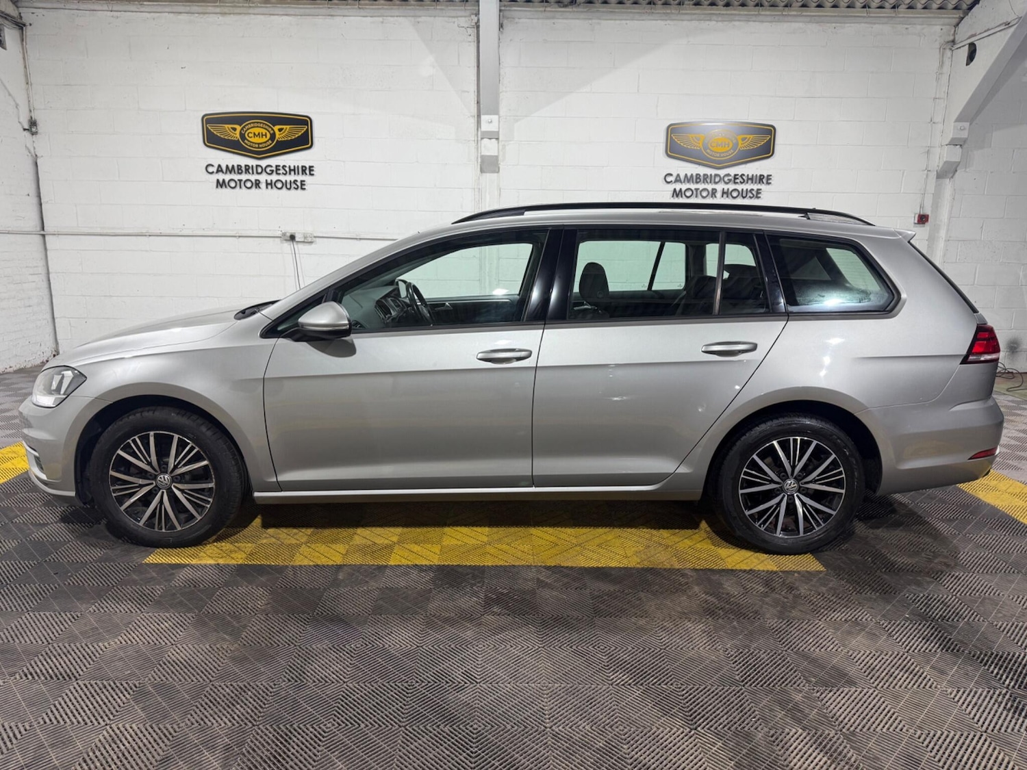 Used Volkswagen Golf 2018 for sale - 77575096: Photo 18