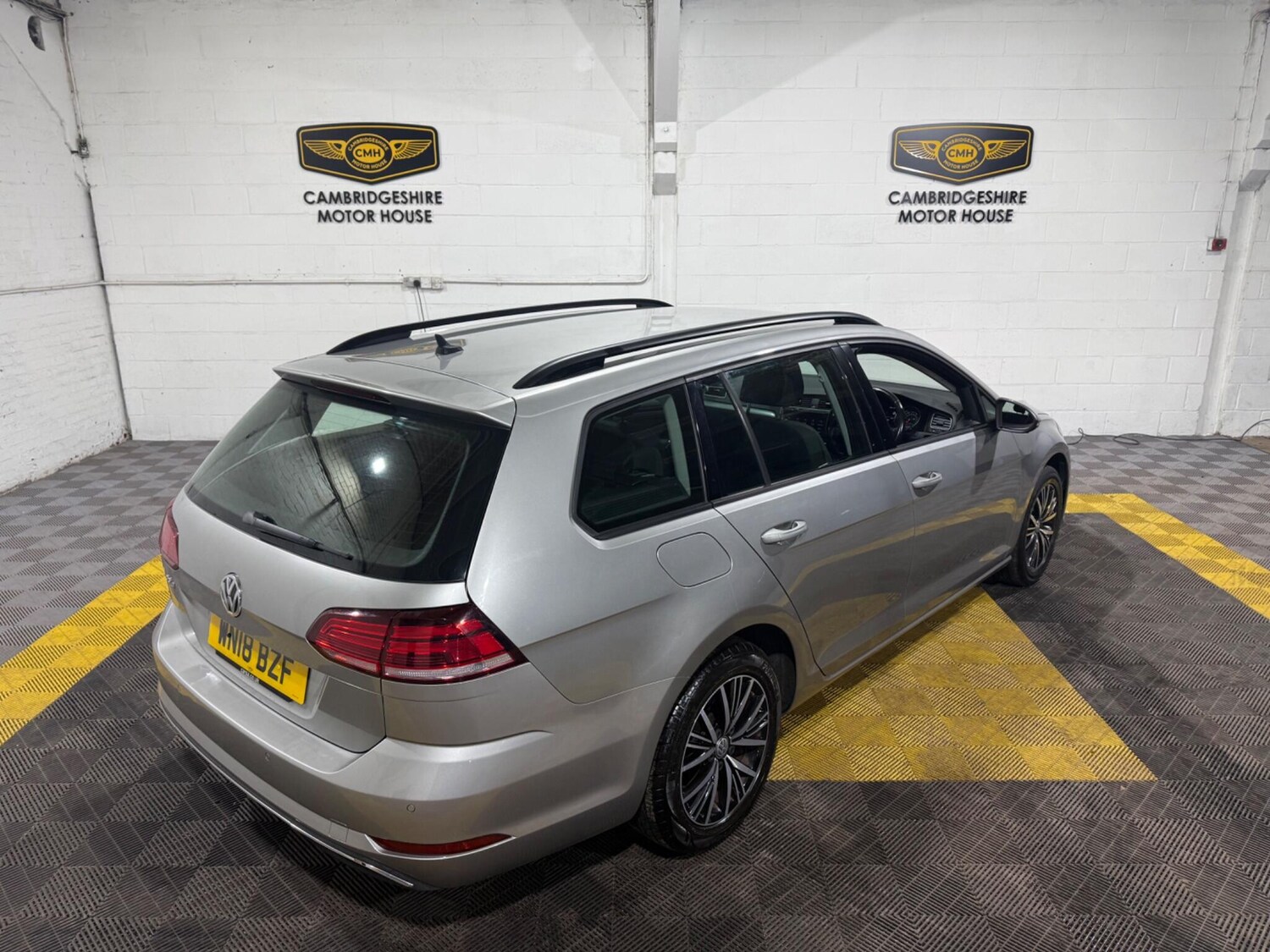 Used Volkswagen Golf 2018 for sale - 77575096: Photo 32