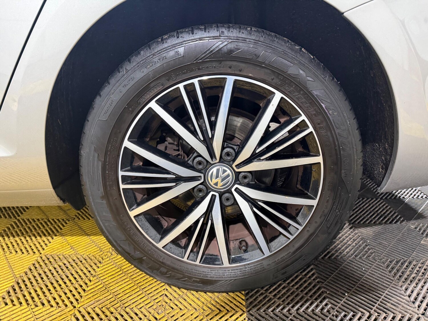 Used Volkswagen Golf 2018 for sale - 77575096: Photo 56