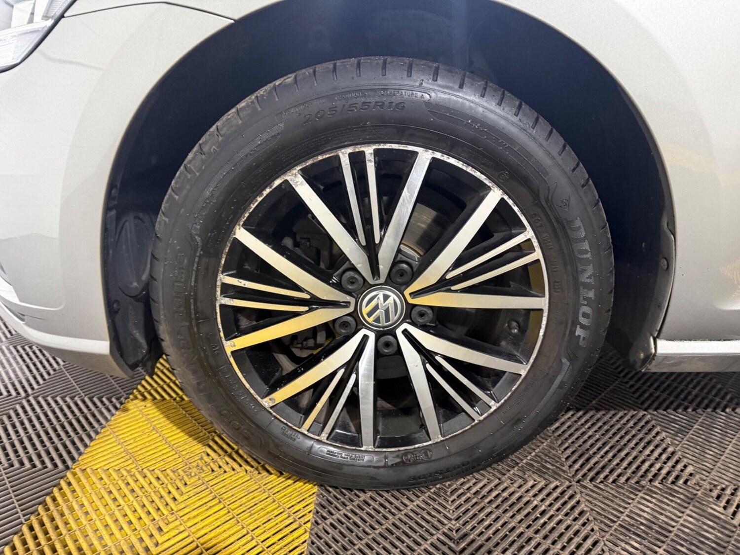 Used Volkswagen Golf 2018 for sale - 77575096: Photo 59