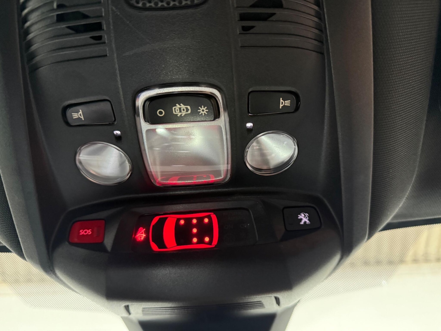 Used Peugeot 5008 2021 for sale - 77637378: Photo 16