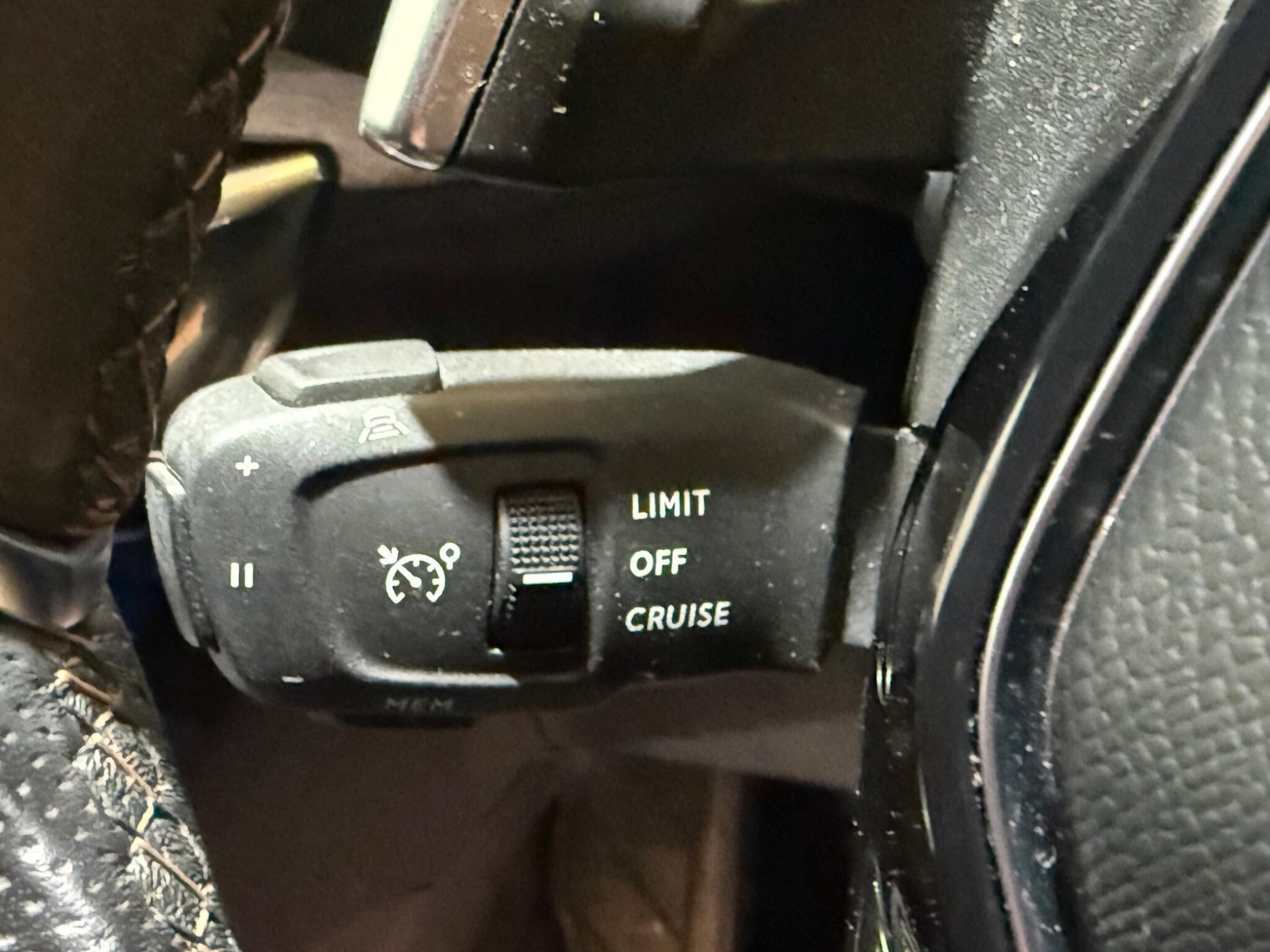 Used Peugeot 5008 2021 for sale - 77637378: Photo 24