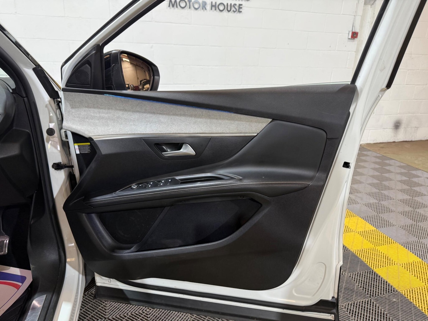 Used Peugeot 5008 2021 for sale - 77637378: Photo 39