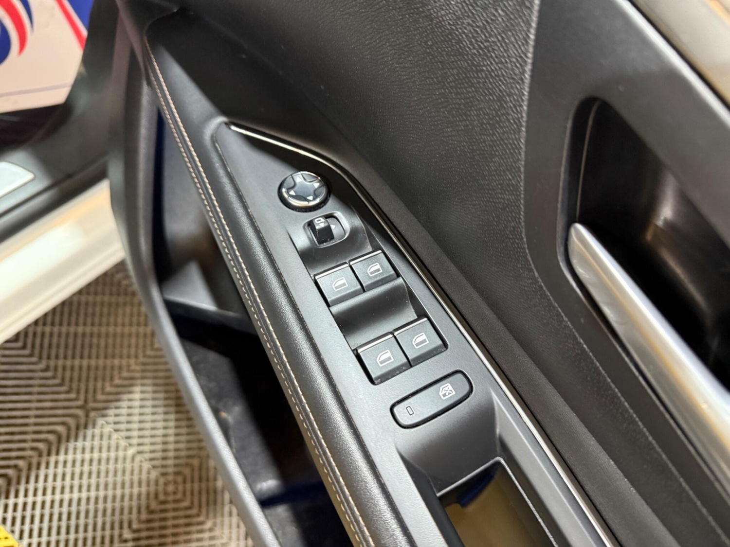 Used Peugeot 5008 2021 for sale - 77637378: Photo 40