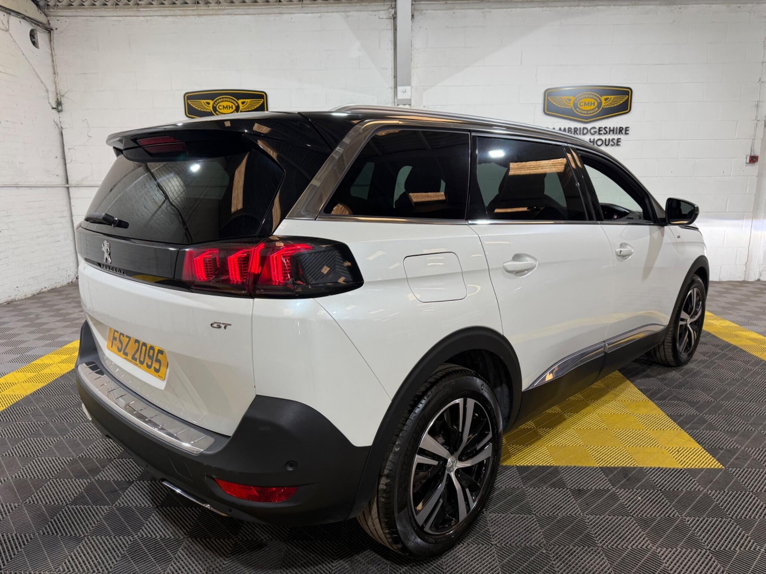 Used Peugeot 5008 2021 for sale - 77637378: Photo 5