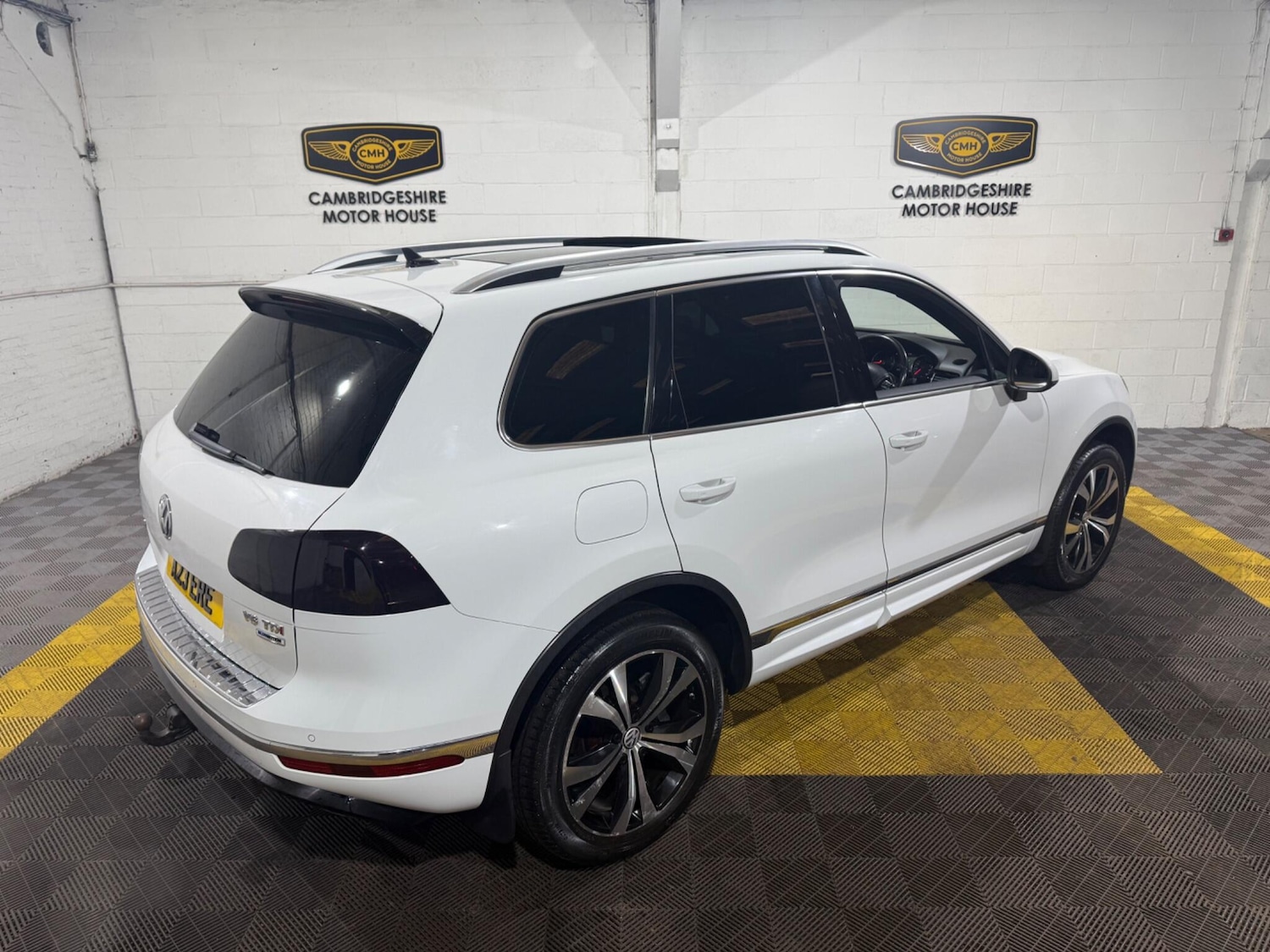 Used Volkswagen Touareg for sale - 77549310: Photo 18