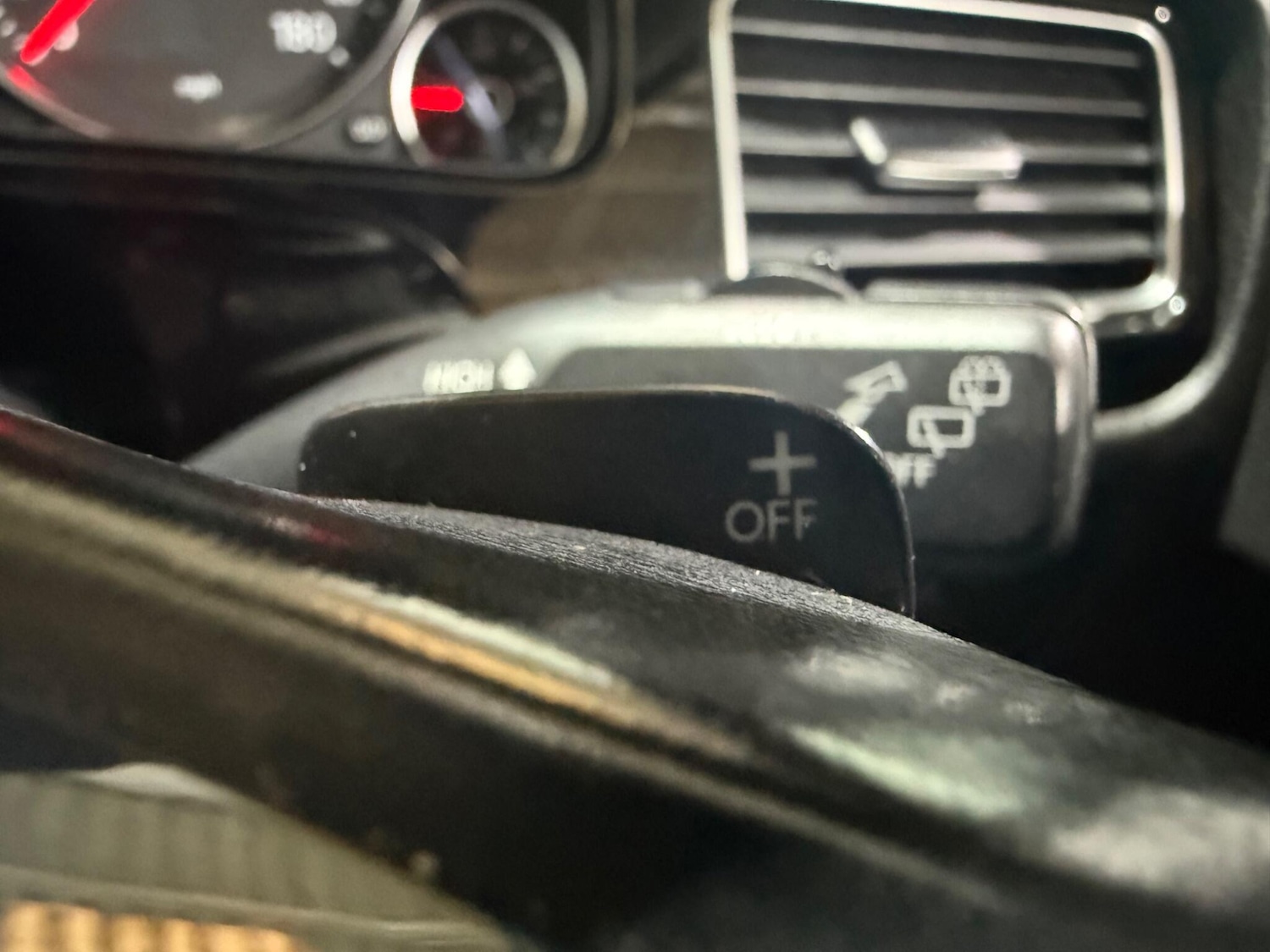 Used Volkswagen Touareg for sale - 77549310: Photo 31