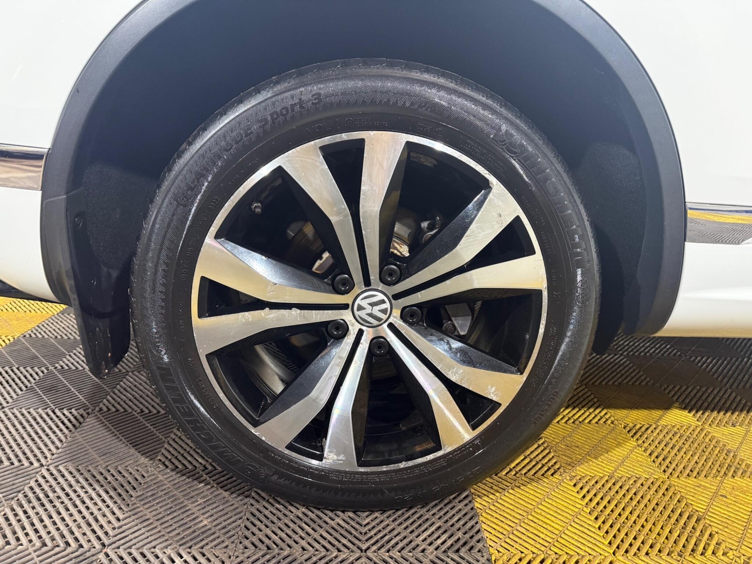 Used Volkswagen Touareg for sale - 77549310: Photo 71