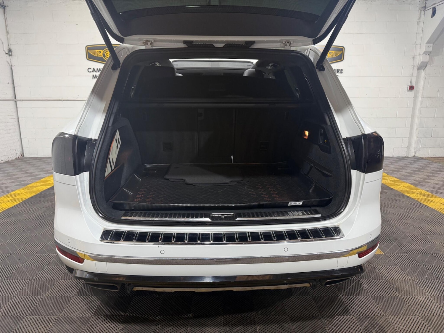 Used Volkswagen Touareg for sale - 77549310: Photo 74