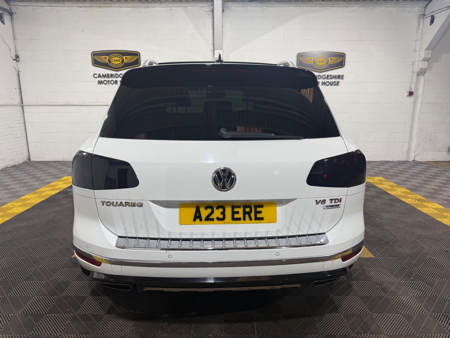 Used Volkswagen Touareg for sale - 77549310: Photo 8