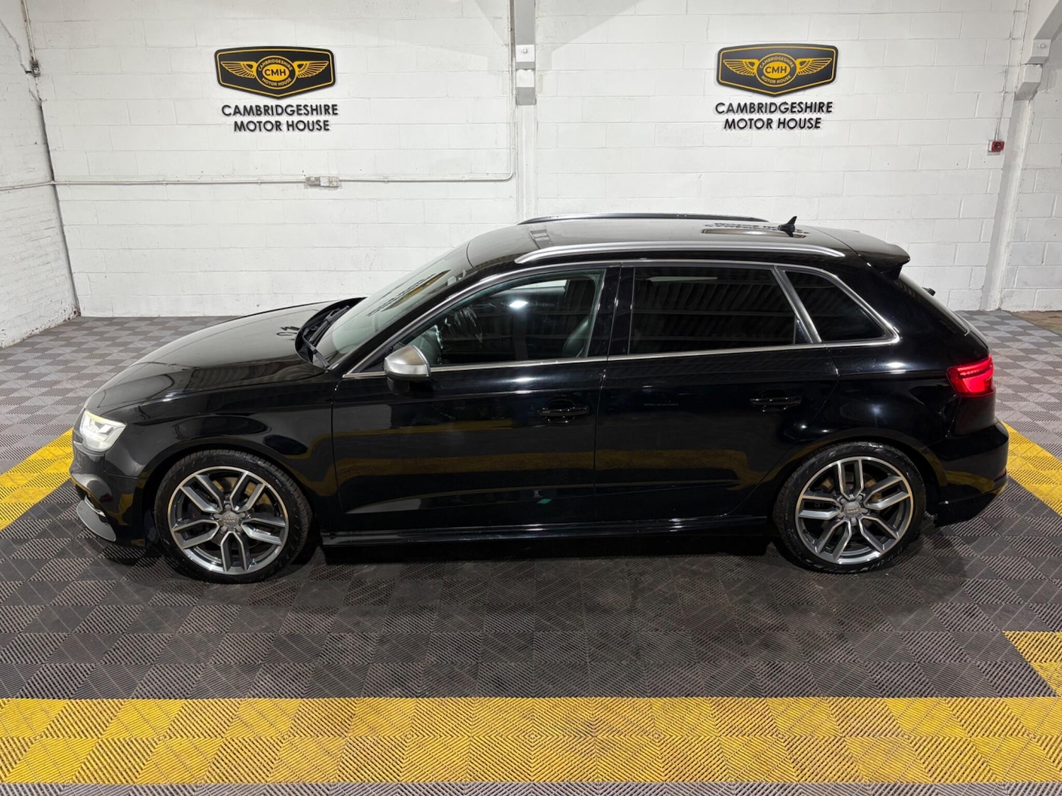 Used Audi A3 2017 for sale - 77358499: Photo 14